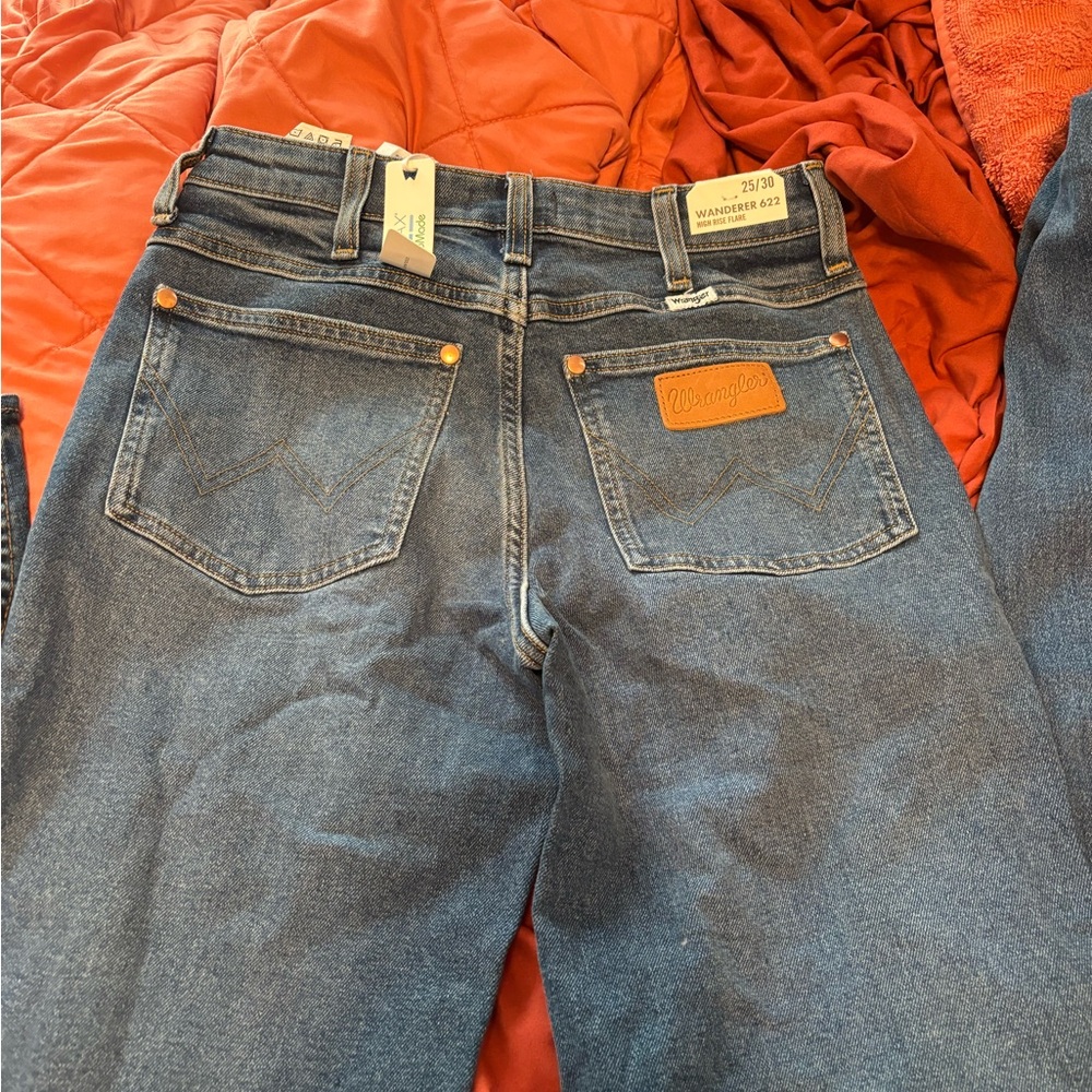 Wrangler High Rise Flare Women’s Jeans
